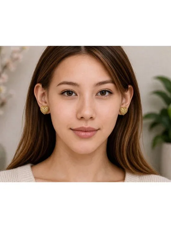 Nina Ricci Gold Tone Heart Clip On Earrings Red Green Rhinestones 1" - Picture 3 of 8